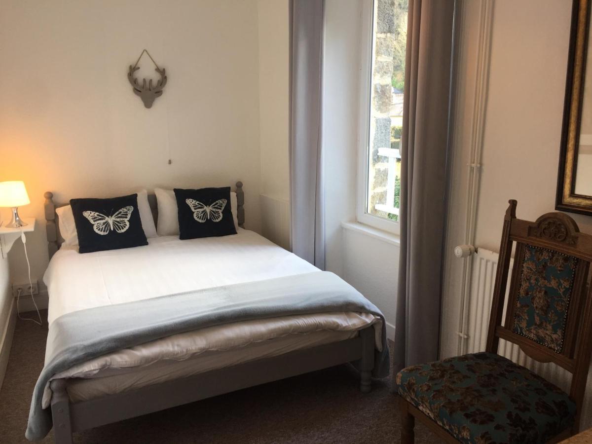 Au Bon Accueil Bed & Breakfast Saint-Marcan Exterior photo